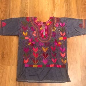 NWOT Embroidered Mexican Top